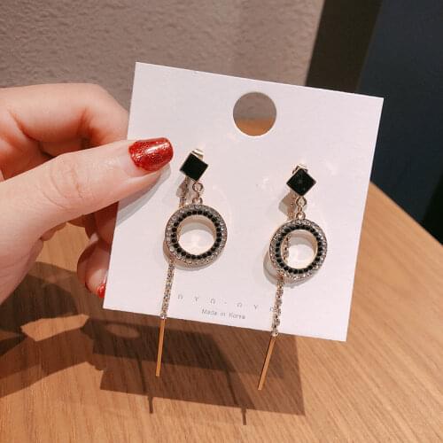 Black Fashion Lady Geometric Earrings Round Hollow Long Tassel vintage Women jewelry exquisite Trend Hanging earrings