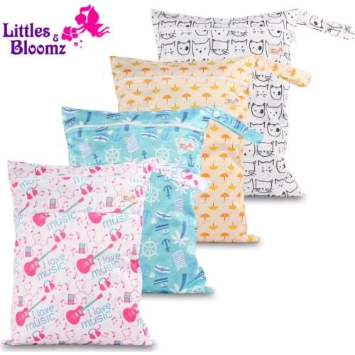 [Littles&Bloomz] Washable Reusable Nappy Two Pockets Wet Bag Fashion Design Waterproof Swim Sport Double Pockets in One Wet Bag