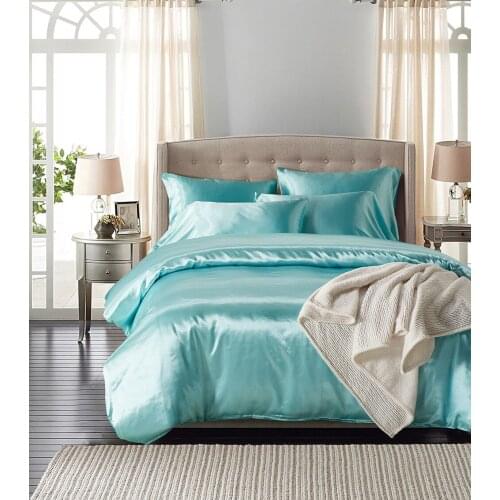 3 Piece Simulated Silk Quilt Bedding Set Home Textile King Size Bed Set,Bedclothes,Duvet Cover Flat Sheet Pillowcases Wholesale