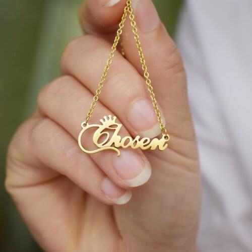 European and American popular, exquisite crown letter chosen stainless steel necklace