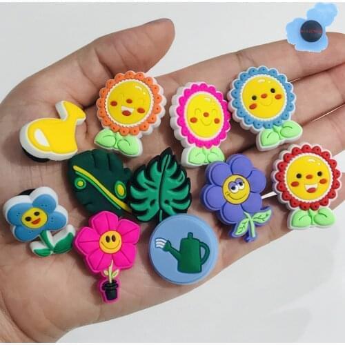50Pcs Sunflower Leaf Flowers PVC Shoe Charms Accessories Shoe Decoration Fit Bracelets Shoes for Girls Women Kids Gift Croc Jibz