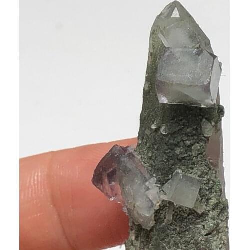 9.4gHealing teaching of natural crystal cluster and fluorite mineral specimen appreciation of stone home decoration treasures