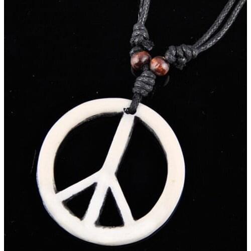 Handmade Imitation Yak Bone Carving Peace Pendant Wood Beads Necklace for Men Womens Amulet Jewelry MN244