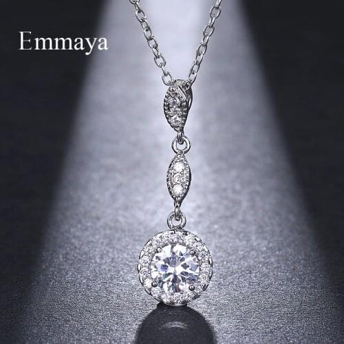 Emmaya Charm Vintage lady 3 Colors Zircon Flower Necklaces & Pendants Jewelry gift for Women girls Wholesal