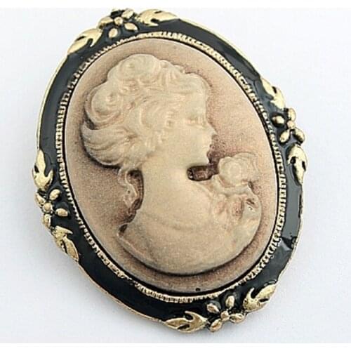 1Pcs Fashion Style Antique Womens Queen Head Portrait Brooch Vintage Cameo Elegant Brooch For Women Girls New Year Gifts