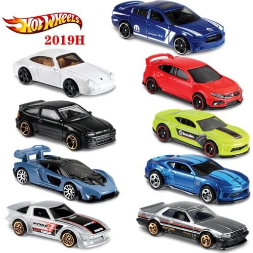 Hot Wheels BATMOBILE JEEP FORD CHEVY Motor Metal Diecast Model Vehicle Kids Toys For Children Gift Collectibles