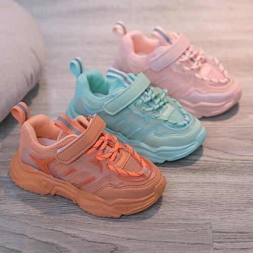 Girls Sports Shoes Summer Mesh Childrens Casual Shoes Fluorescent Running Shoes Boys Breathable Shoes