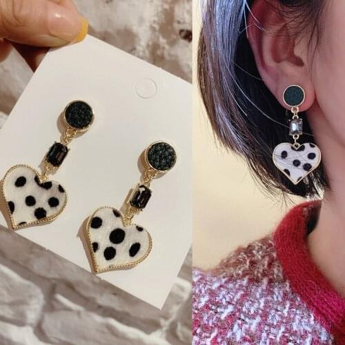 Drop Earrings for Women Leopard Pattern Long Crystal Fashion Heart-shaped Women Earrings Jewelry Wholesale