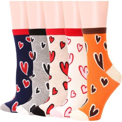 Women Short Socks Red Heart Cute College Fresh Female Socks Soft Cotton Hot Sale Girls Sock Meias Sox Street Wear Meia Feminina