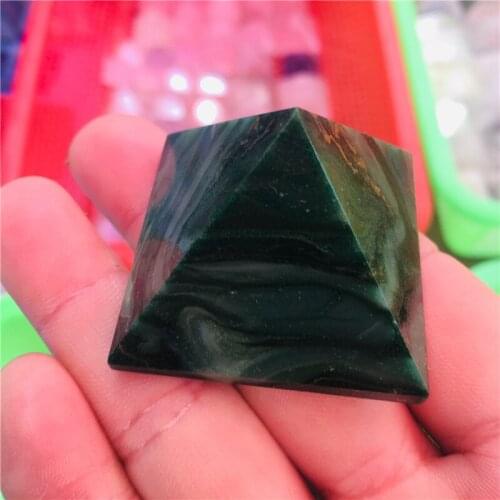 4cm natural crystal stone pyramid cut from