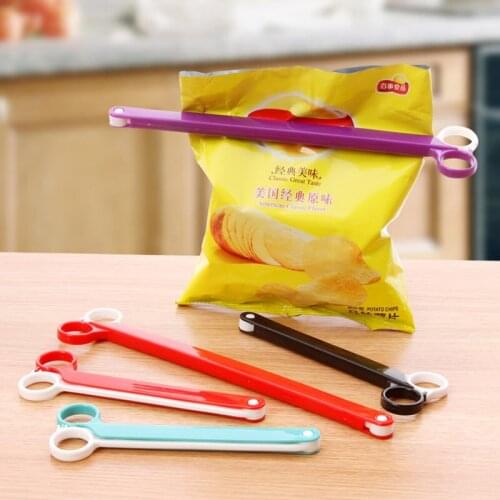 10 PCS/LOT Size: 17.5cm Plastic Scissor Food Sealing Clip Snacks Moisture Sealing Clip with Package