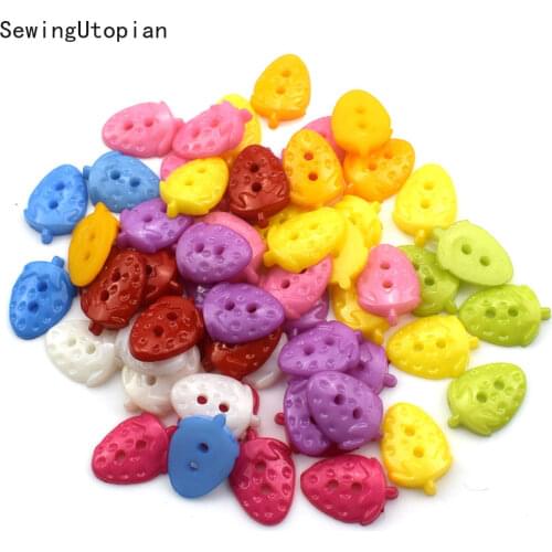 300PCS Mixed Strawberry Resin Buttons for Clothing Needlework Scrapbooking Resin Botones Decorative Crafts Diy Accessories
