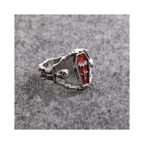2021 Vintage Punk Skull Hip Hop Engagement Fashion Red Zircon Ring Goth Emo For Punk Women Men Fancy Dress Jewelry Gifts Party