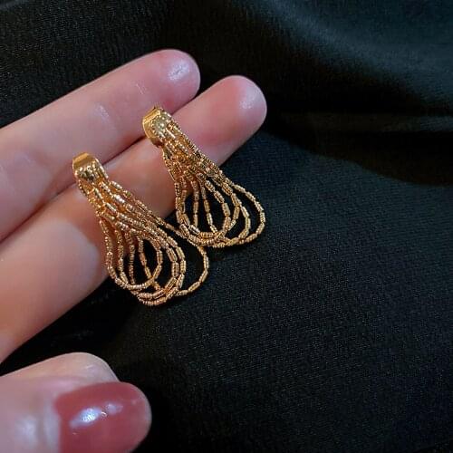 Retro Metallic Gold Multiple Small Circle Pendant Earrings 2021 New Jewelry fashion Wedding Party Unusual Earrings For Woman