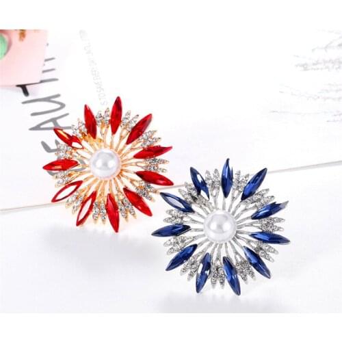 Fashion Luxury Cute Red Blue Sunflower Brooches Silver Color Alloy Elegant Crystal Pearl Brooch Lady Party Pins Birthday Gifts