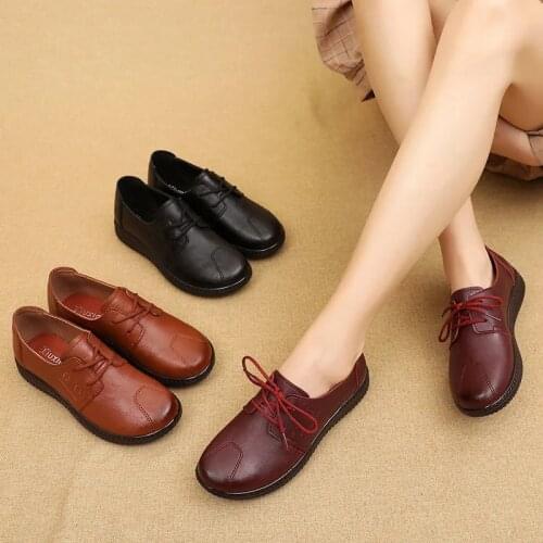 Fashion Leather Sneakers Woman Mom Concise Flat Loafers Soft Sole Lace Up Wedge Flats Female Shoes for Women Black Footwear