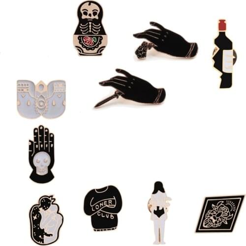 Fashion Witch Enamel Pins Wizard Hat Hand Skull Doll Cartoon Brooches Clothes Denim Lapel Pin Bag Badges Punk Jewelry for Women