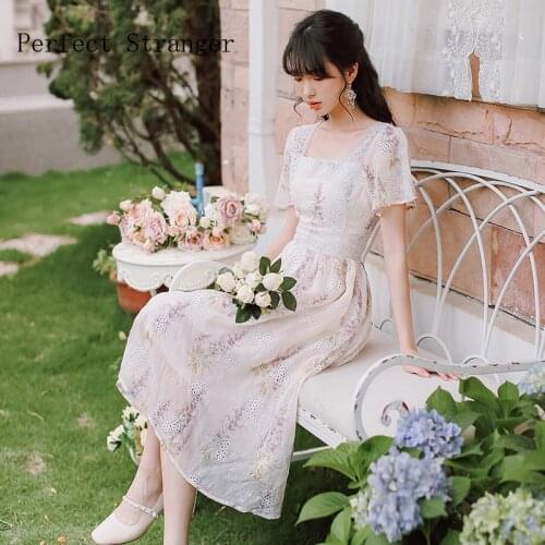 2021 Summer Dresses For Women Vintage Square Collar Floral Embroidery Flare Sleeve Women Long Lace Dress