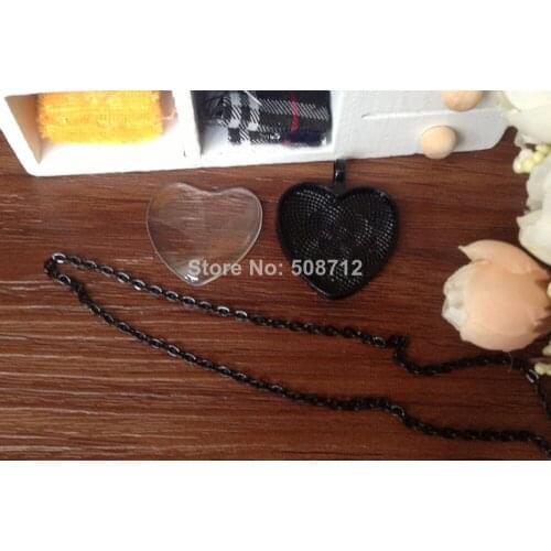 Free shipping!!! Black Color Pendant Trays 25mm Heart bezel Cup Cabochon Mountings with matched Glass Cabs and Chain with clasp