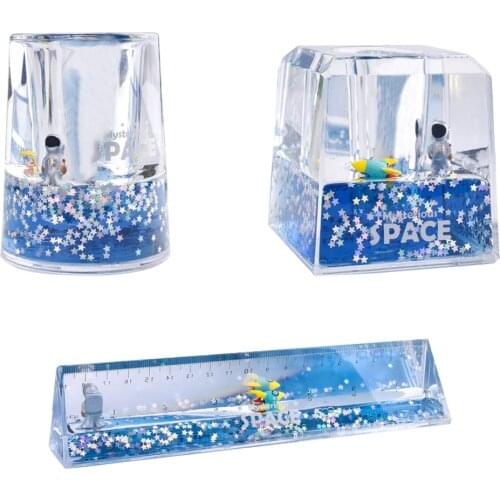 Acrylic Liquid Spaceman 3D Quicksand Pen Holder Pencil Case Makeup Brush Orangizer Home Office Classroom Decor