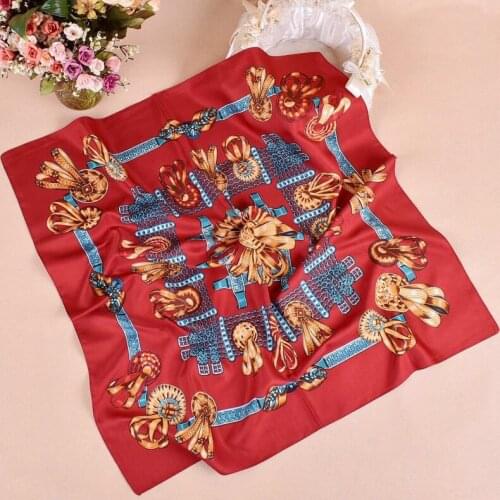 2020 New Chain flower print silk twill square Hairband hijab cool shawl ladies foulard femme headband hair bufanda mujer shawl