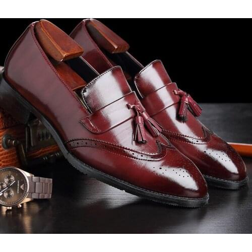 QWEDF Fashion Men Dress Shoes Quality Men Formal Tassel Shoes Men Business Oxford Shoes Brand Men Wedding Pointy Shoes D8-58