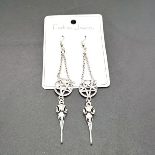 Witchs Ceremony Earrings Pentagram Crow Pendant Gothic Jewelry Fashion Avant-garde White Chain Gifts for Ladies