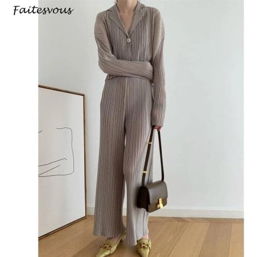 Elegant Pleated Pant Suits Women Outfit Comfortable Two Piece Sets Plus Size Suncreen Jackets + Casual Trousers Lightweight