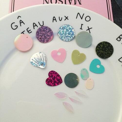 200pcs/lot colorful Bling Fashion Flat Round heart Laser Sequins Dide Drilling for earring DIY Jewelry Accessories