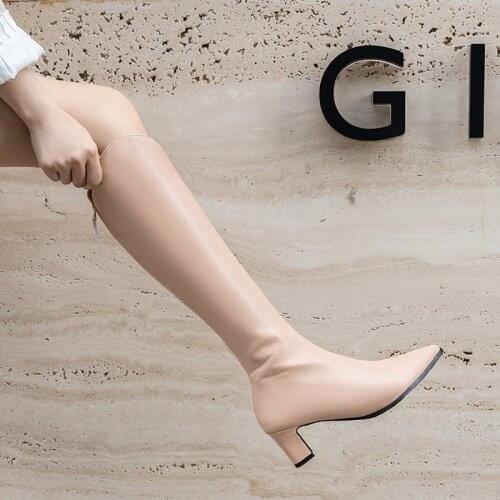 Temperament versatile 2020 new boots high boots in autumn and winter Korean version show thin boots