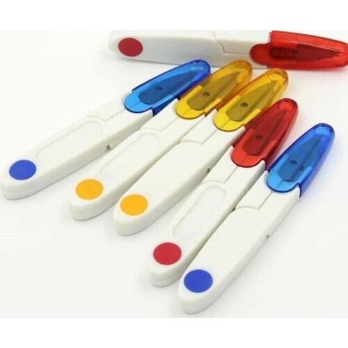 1PC Random Color Plastic Handle scissors Sewing Tools Safety Scissors DIY Handmade Accessories for Cross Stitch Embroidery