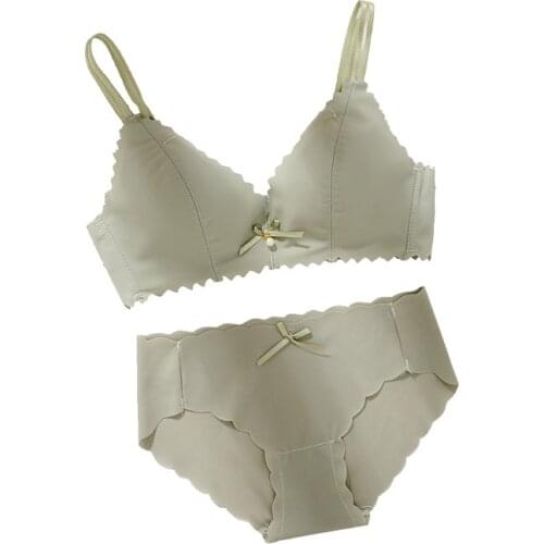 New Brand Young Girl Dot Cartoon Bra Set Teenage Underwear Push Up Girl bra Set thick Cotton Underwear Bra Set