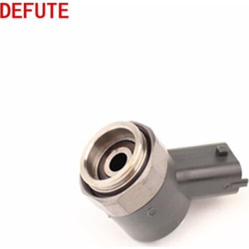 4pcs/lot high quality F00VC30318 Mechanical injector solenoid valve valve group