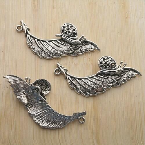 10pcs 50x19mm antique silver Snail in leaves pendants G177