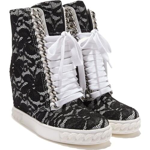 New Flower Lace Metal Chains Lace Up Senaker Height Increased Thick Sole Women Round Toe Zipper Woman High Top Martin Ankle Boot