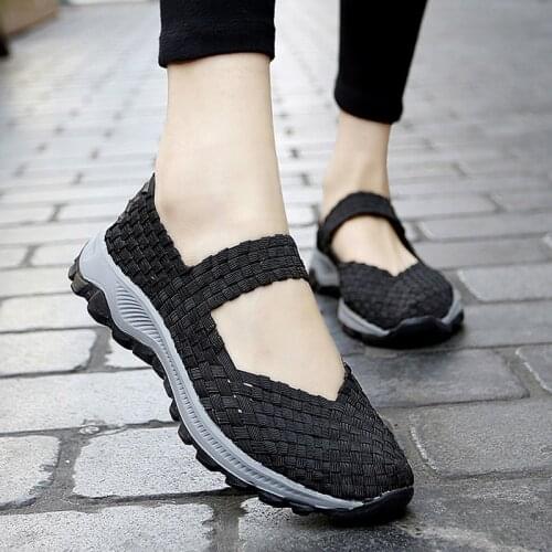 Summer Shoes Women Flats Sneakers Breathable Casual Female Loafers Slip On Footwear Outside Woman Tenis Comfort Plus Size 42