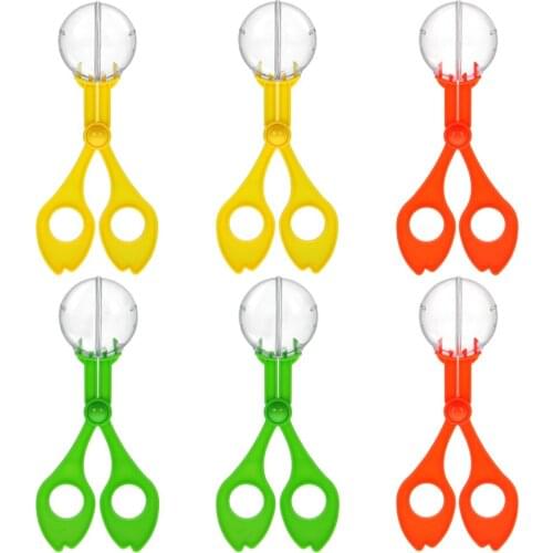 TOYANDONA 6pcs Handy Scoopers Bug Catcher Set Insects Scissors Outdoor Toys for Kids (Random Color)