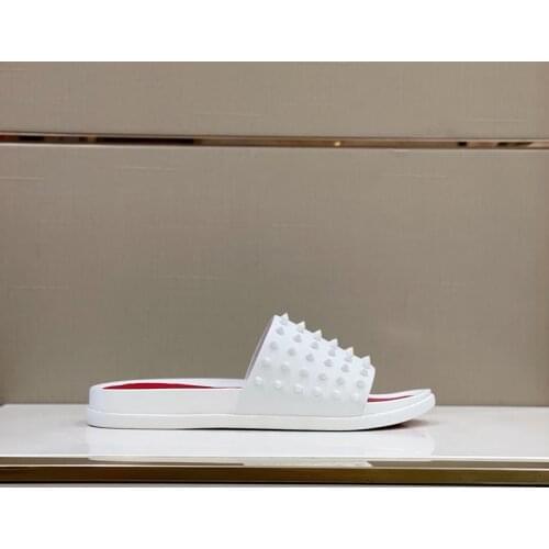 New Hot Sale Summer Top quality Man&Women Slippers Genuine Cow Leather Rivets Studded Slippers Outside slippers Size 38-44