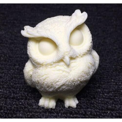 Cartoon owl mini statue White cute hand-carved crafts Home decoration figurines Car decoration accessories best gift