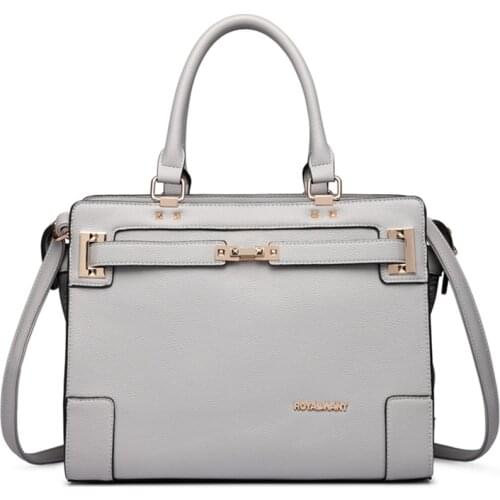 Luxury Pu Leather Pet Carrying Bag Travel Handbag Breathable Small Cat Dog Carrier Bag Portable Outdoor Pet Carrier Supplies