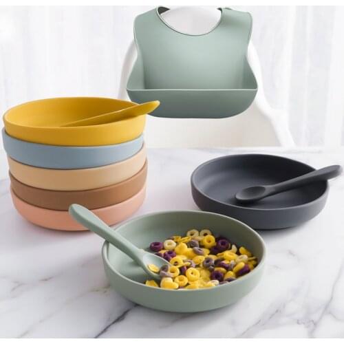 1 Set Of Silicone Newborn Accessories Personalized Adjustable Waterproof Bibs For Children Feeding Bowl Spoon Baby Stuff