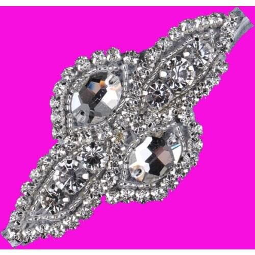 30pcs/lot) Hot-Fix Shiny Eye Shape Rhinestone Applique Patch Sew On Flatback Crystal Applique Trim For Baby Hair Headbands