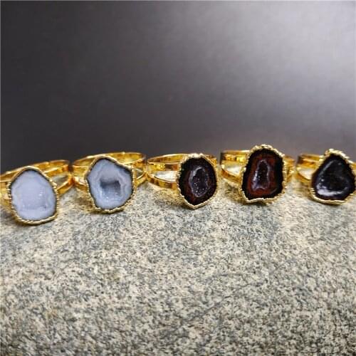 FUWO Natural Tabasco Geode Rings 24K Gold Electroplate Raw Agates Geode Cave Slice Ring Resizable Size Jewelry Wholesale RG003