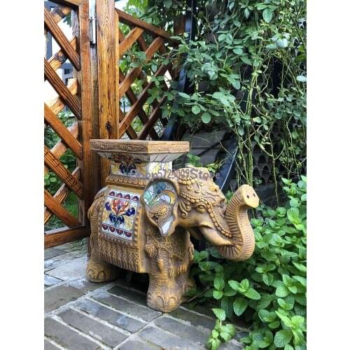 European-style modern outdoor garden courtyard living room villa room decoration floor-standing flower stand torus