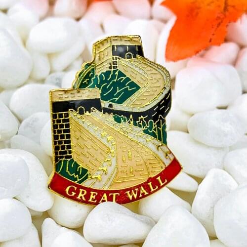 1 PCS Chinese Style Beijing Famous Building "Great Wall" Personality Design Drip Oil Brooch Badge DIY Clothing Collar Accessorie