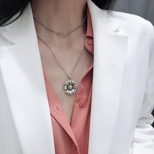 S925 sterling silver chrysanthemum flower bouncing necklace for female retro male female student silver chain hip hop jewelry