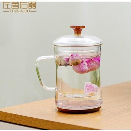 Hand Blown Heat Resistant Glass Tea Cup with Lid and Infuser 300ml Borosilicate Glass Tea Cup Innovative Tea Bottle with Filter