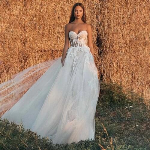 2021 New Design Boho Wedding Dress A-Line Sweetheart Neck Corset Sweep Train Appliques Tulle Backless Vestido De Noiva