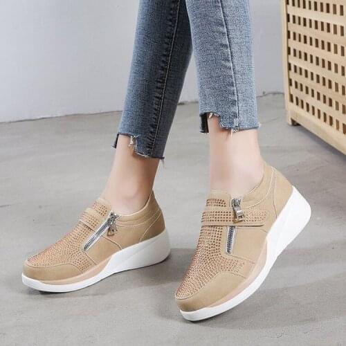 2020 Hot drilling New High Heel Lady Casual Women Sneakers Leisure Platform Shoes Breathable Height Increasing Shoes Women Flats
