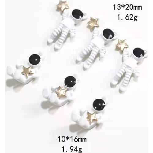 10PCS Astronaut Painting Alloy Jewelry Pendant Rubber Band Earring Hanging Decoration Accessories Wholesale DIY Earring Findings